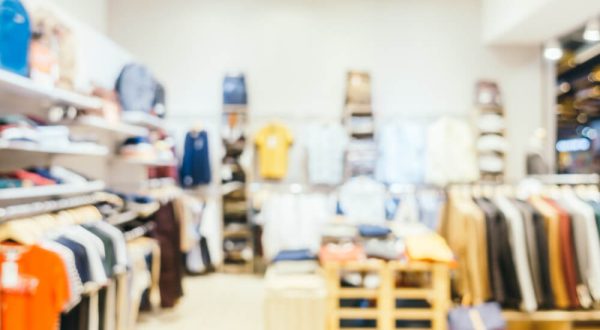 abstract-blur-defocused-shopping-mall